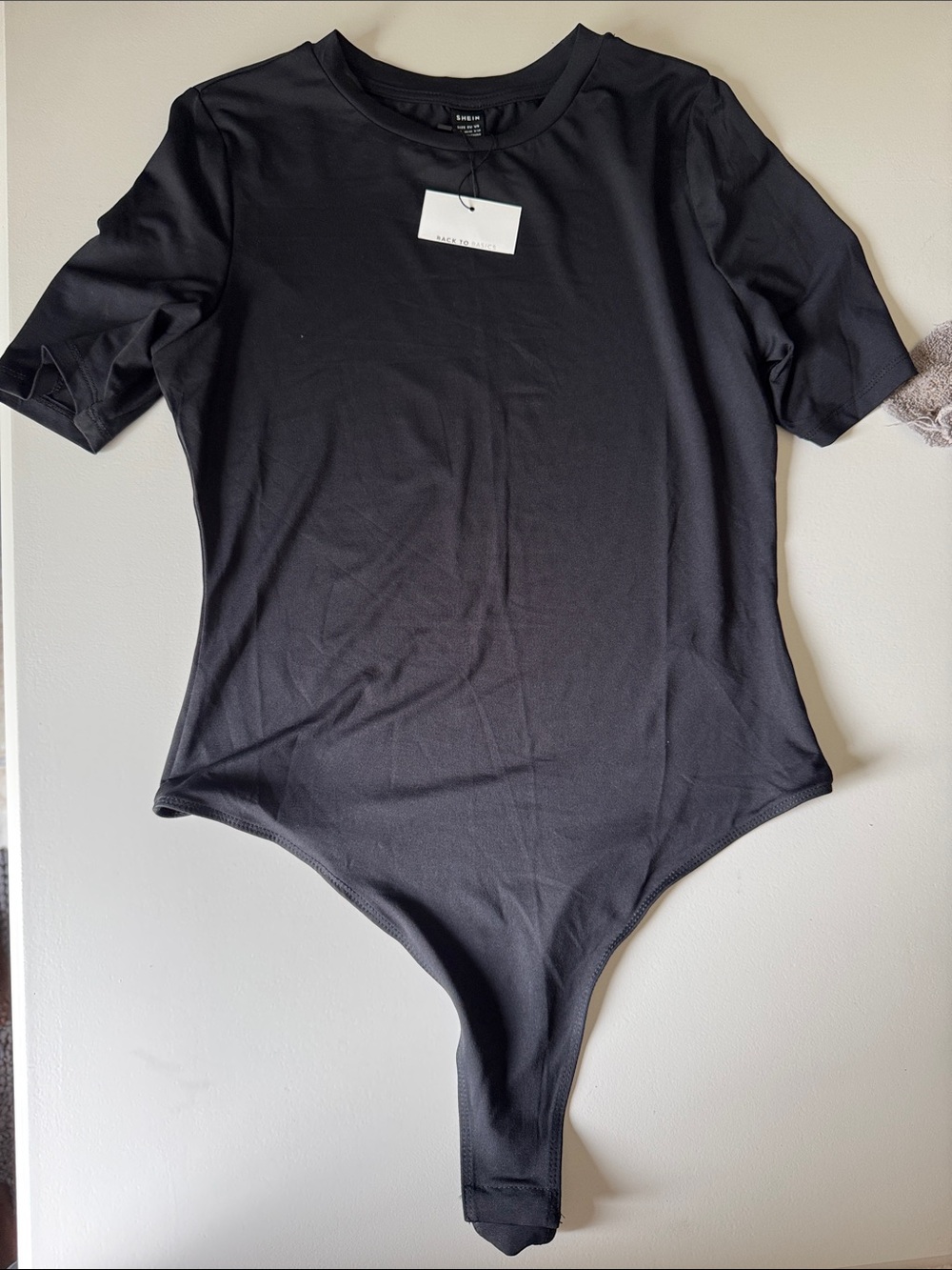 SHEIN Black Crewneck Basic Tee